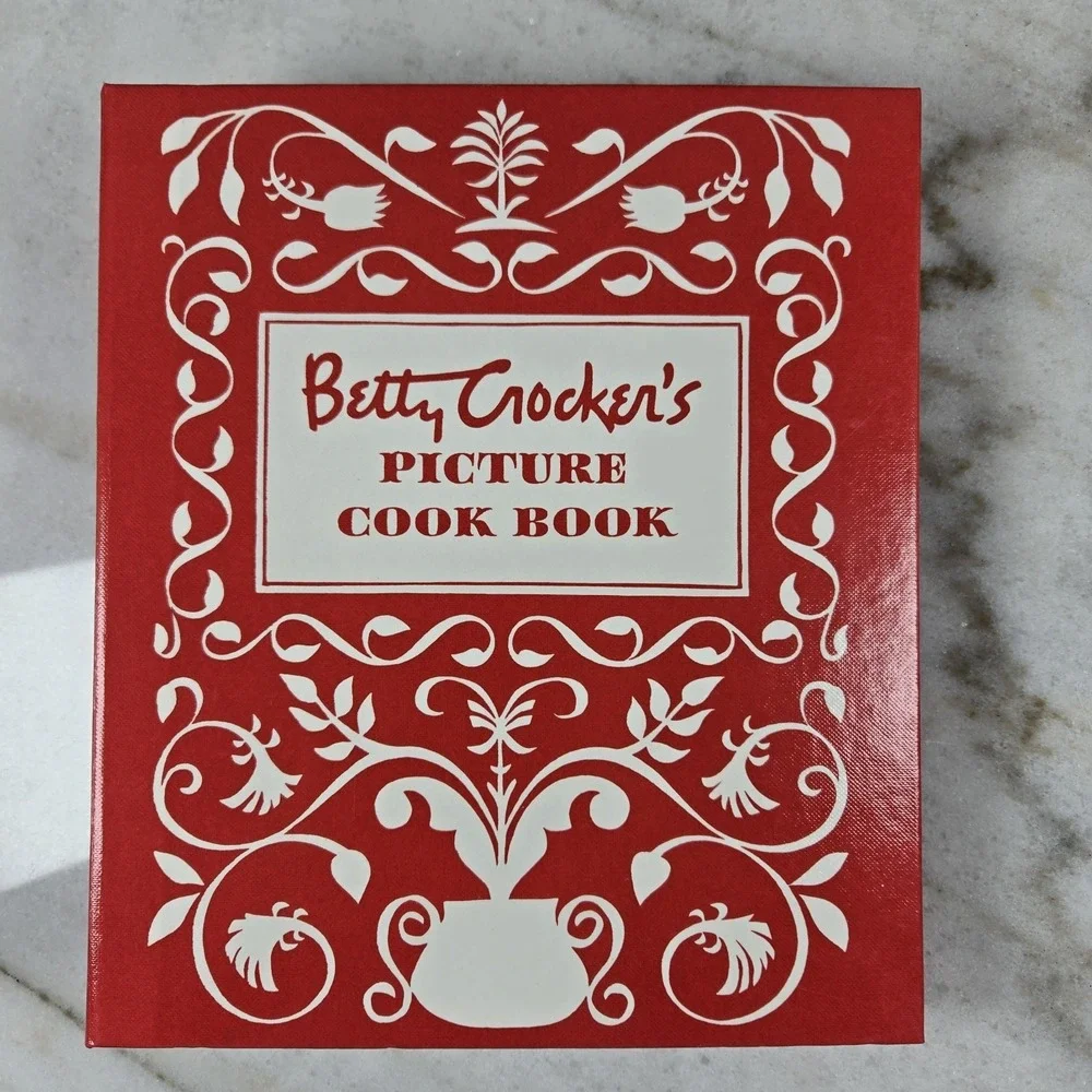 Betty Crocker's Picture Cook Book 1998 Facsimile of 1950 Edition (5 Ring Binder)